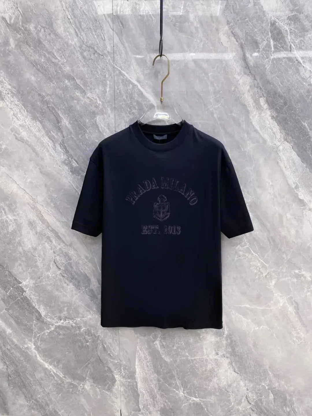 P80💰💫〖 —PRADA~ — 〗2026New Arrival Quality T , Versatile Quality ！ ‼ 32 250G ‼ ， ， ， ， T 🤪 Sizes：S-M-L-XL-2XL ：Black，White， Same Style